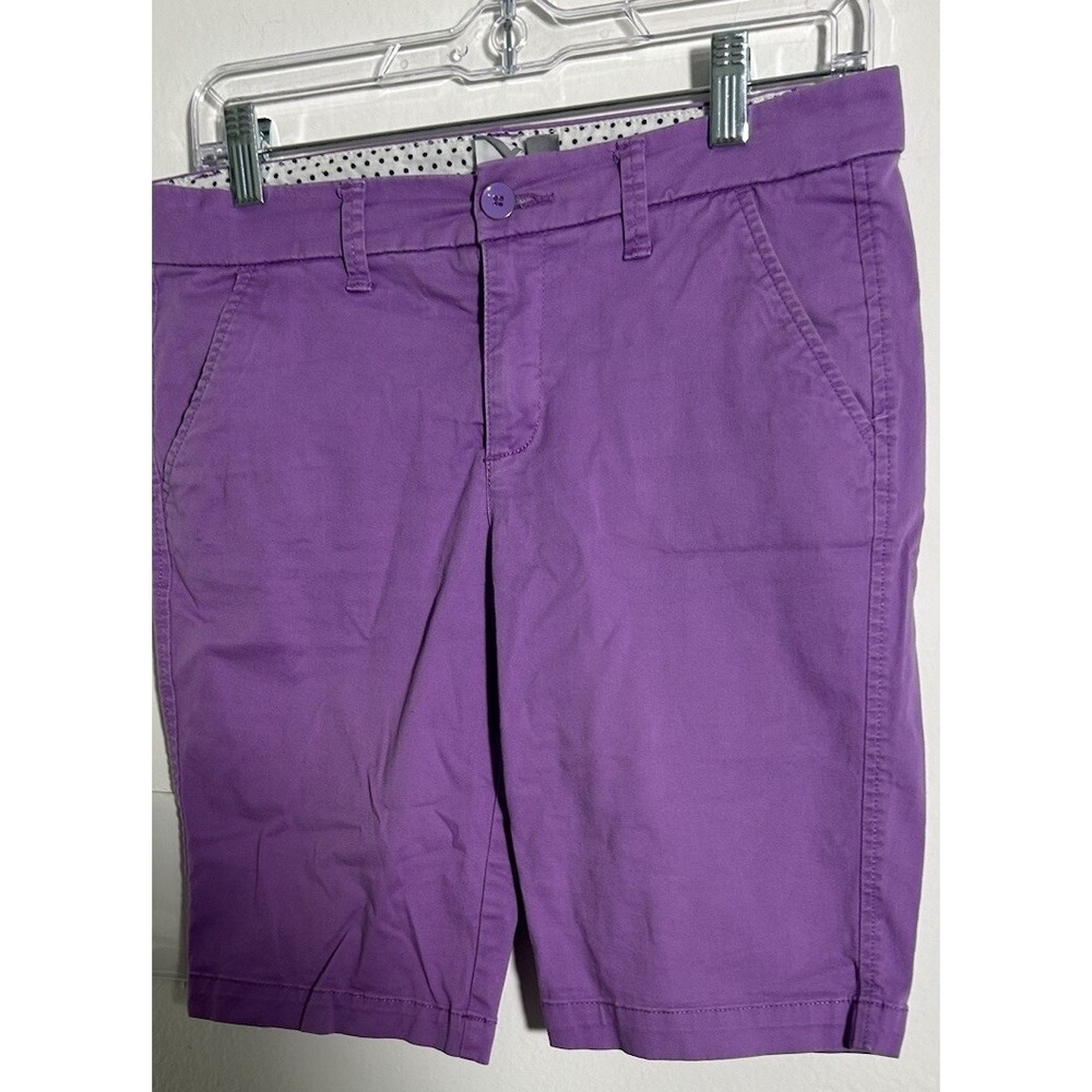 Women's size 4  pastel purple khaki shorts (0430)